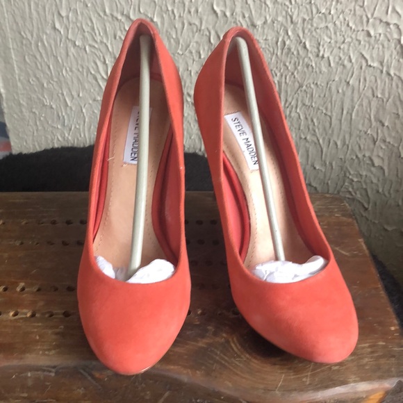Steve Madden Unityy Coral Suede Pumps Size 10 - Picture 4 of 7